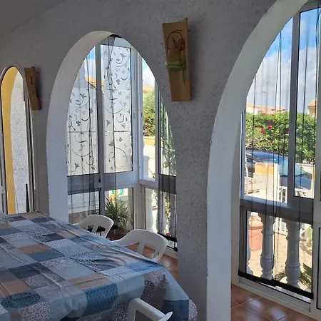 Bungalos En Gran Alacant
